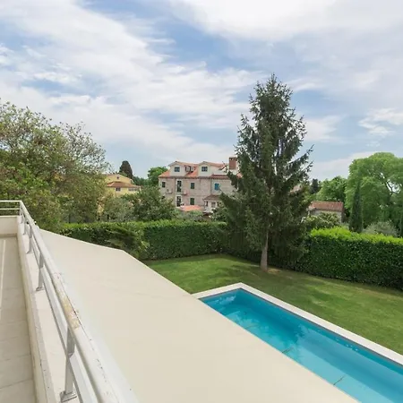 וילה Exclusive 4 Bedroom Alex In With Private Pool, Garden And Parking